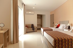 Habitación Triple - Santa Sofía Hotel - Puerto Salgar, Cundinamarca - image - 2