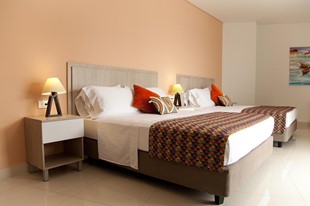 Habitación Triple - Santa Sofía Hotel - Puerto Salgar, Cundinamarca - image - 1